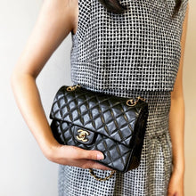 Load image into Gallery viewer, CHANEL classic flap medium size lambskin bag