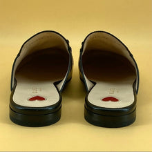 Load image into Gallery viewer, GUCCI embroidered loafer