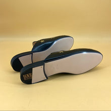 Load image into Gallery viewer, GUCCI embroidered loafer