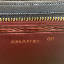 Load image into Gallery viewer, CHANEL Vintage 24k gold shoulder bag TWS