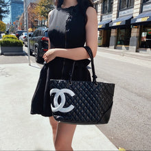 Load image into Gallery viewer, CHANEL Cambon shoulder bag