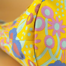 Load image into Gallery viewer, CHANEL Vintage cloth tote