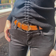 Load image into Gallery viewer, Louis Vuitton epi leather belt