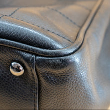 Load image into Gallery viewer, CHANEL Vintage chocolate bar leather tote TWS pop