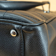 Load image into Gallery viewer, CHANEL Vintage chocolate bar leather tote TWS pop