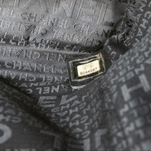 Load image into Gallery viewer, CHANEL Vintage chocolate bar leather tote TWS pop