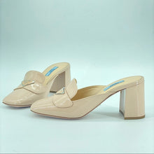 Load image into Gallery viewer, PRADA Patent leather beige pink mules