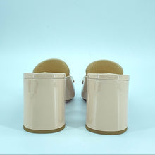 Load image into Gallery viewer, PRADA Patent leather beige pink mules