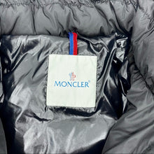 Load image into Gallery viewer, MONCLER classic down jacket