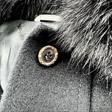 Load image into Gallery viewer, MAXMARA Wool coat With fox collar