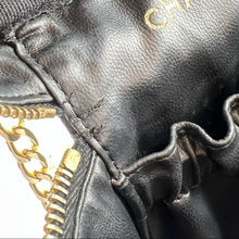 Load image into Gallery viewer, CHANEL Vintage 2002-2003 CC vanity bag