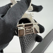 Load image into Gallery viewer, Salvatore Ferragamo Men's leather belt