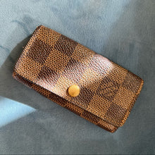 Load image into Gallery viewer, LOUIS VUITTON Damier key holders