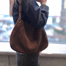 Load image into Gallery viewer, Bottega Veneta Classic shoulder bag