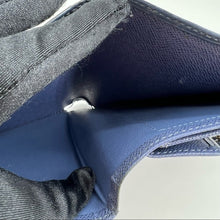 Load image into Gallery viewer, Louis Vuitton vintage epi leather wallet