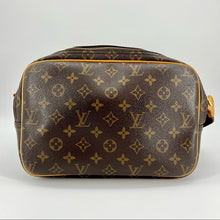 Load image into Gallery viewer, LOUIS VUITTON Reporter PM crossbody bag