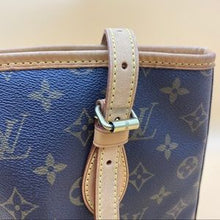 Load image into Gallery viewer, LOUIS VUITTON Petit Bucket Bag