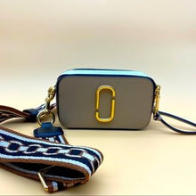 Load image into Gallery viewer, MARC JACOBS snapshot leather crossbody bag