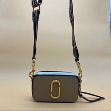 Load image into Gallery viewer, MARC JACOBS snapshot leather crossbody bag