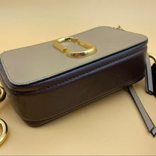Load image into Gallery viewer, MARC JACOBS snapshot leather crossbody bag