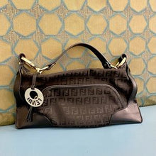 Load image into Gallery viewer, FENDI Vintage CHEF Shoulder bag