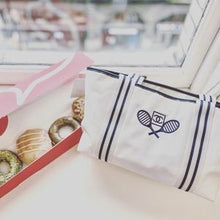 Load image into Gallery viewer, CHANEL vintage cloth Shoulder bag