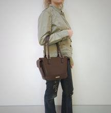 Load image into Gallery viewer, Burberry Calfskin Shoulder Bag TWS
