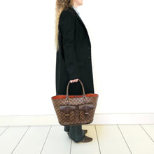 Load image into Gallery viewer, Louis Vuitton damper ebene manosque GM TWS
