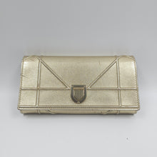 Load image into Gallery viewer, Christian Dior Diorama Croisière patent leather Wallet on Chain TWS
