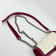 Load image into Gallery viewer, Bvlgari Serpenti Diamond Blast Quilting ChainShoulder Snakehead
