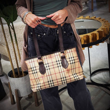 Load image into Gallery viewer, Burberry Haymarket check tote TWS
