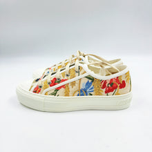 Load image into Gallery viewer, Dior Walk&#39;n&#39;Dior Floral Embroidery Low Top Sneakers Size36.5 TWS
