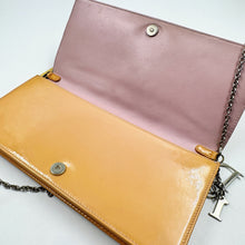 Load image into Gallery viewer, Christian Dior Patent leather 30 Montaigne Chain bag TWS
