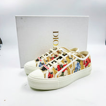 Load image into Gallery viewer, Dior Walk&#39;n&#39;Dior Floral Embroidery Low Top Sneakers Size36.5 TWS
