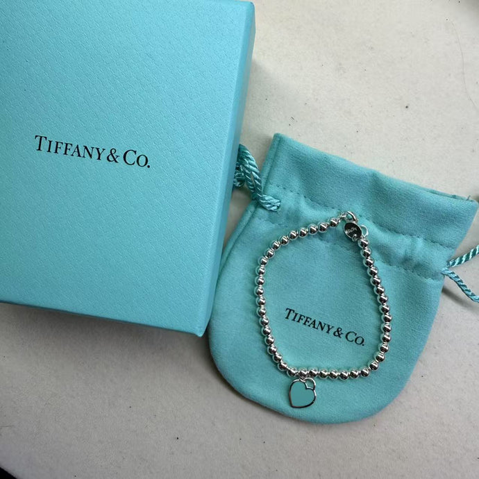 Tiffany Blue Heart Tag Bead Bracelet in Silver 4 mm