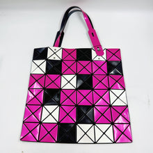 将图片加载到图库查看器，BaoBao ISsey Miyake 托特包 TWS
