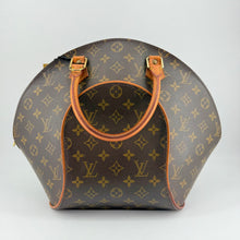 Load image into Gallery viewer, Louis Vuitton Monogram Ellipse Bag
