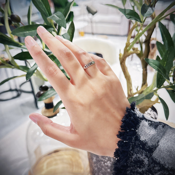 Tiffany Atlas 18K White Gold ring with Diamonds TWS