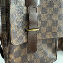 Load image into Gallery viewer, Louis Vuitton Damier ebène Broadway Messenger bag
