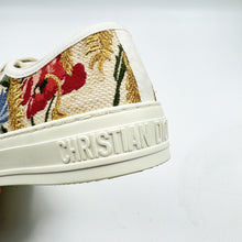 Load image into Gallery viewer, Dior Walk&#39;n&#39;Dior Floral Embroidery Low Top Sneakers Size36.5 TWS
