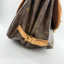 Load image into Gallery viewer, Louis Vuitton Monogram Saumur 30 Crossbody Bag
