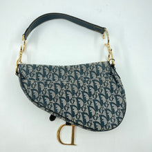 Load image into Gallery viewer, Dior Trotter Saddle Bag TWS

