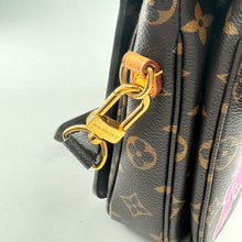 Load image into Gallery viewer, Louis Vuitton Monogram Patches Pochette Metis
