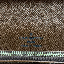 Load image into Gallery viewer, Louis Vuitton Concorde Leather Handbag TWS
