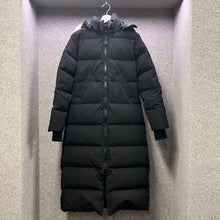 Load image into Gallery viewer, Canada Goose Mystique Parka
