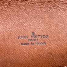 Load image into Gallery viewer, Louis Vuitton Chantilly GM Shoulder Bag
