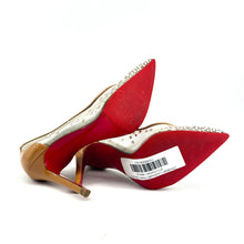 Load image into Gallery viewer, Christian Louboutin Heels Size 35.5
