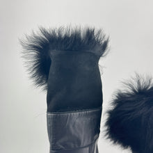Load image into Gallery viewer, Vero Cuoio Black Boots with Fur Size 38
