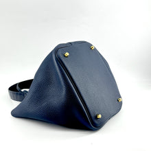 Load image into Gallery viewer, Hermes Picotin Lock 22 Touch Blue
