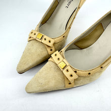 Load image into Gallery viewer, De Robert High Heels
